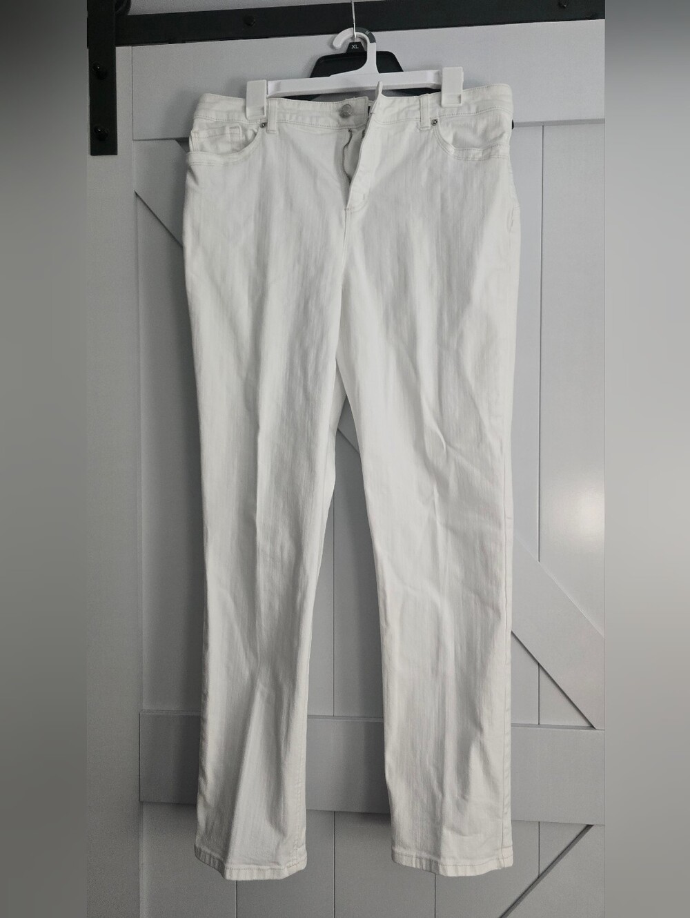 Chico's White Straight-Leg Women's Jeans